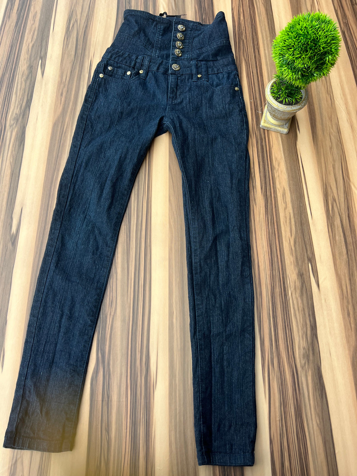Kids clothing